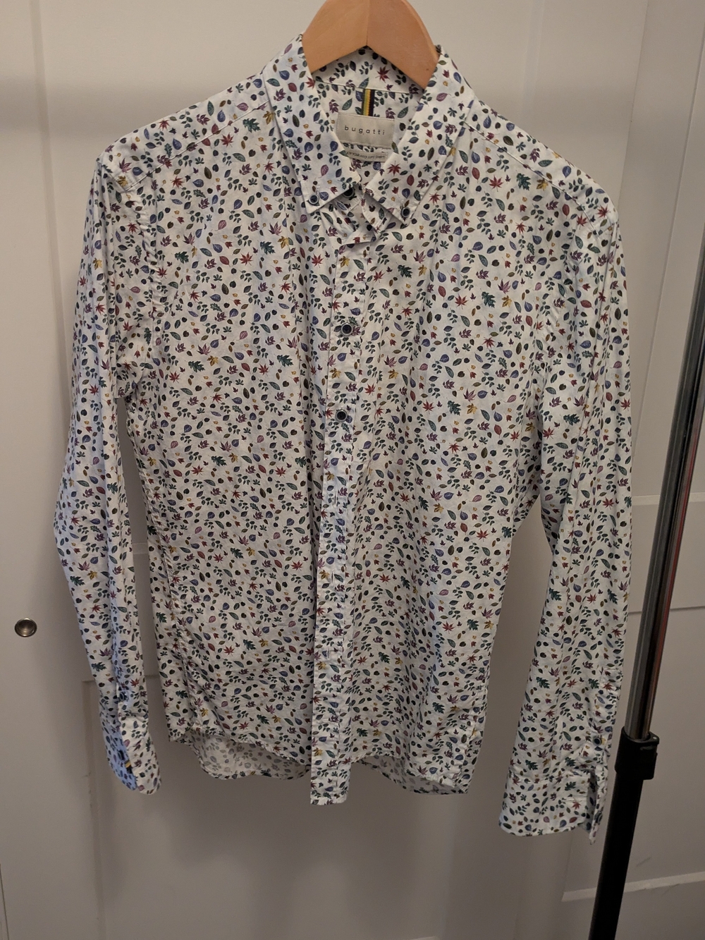 Bugatti White Button-Down Shirt with Multicolor Floral Print